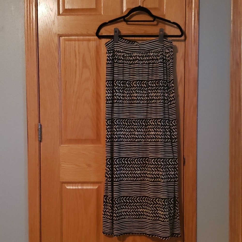Loft maxi skirt size medium